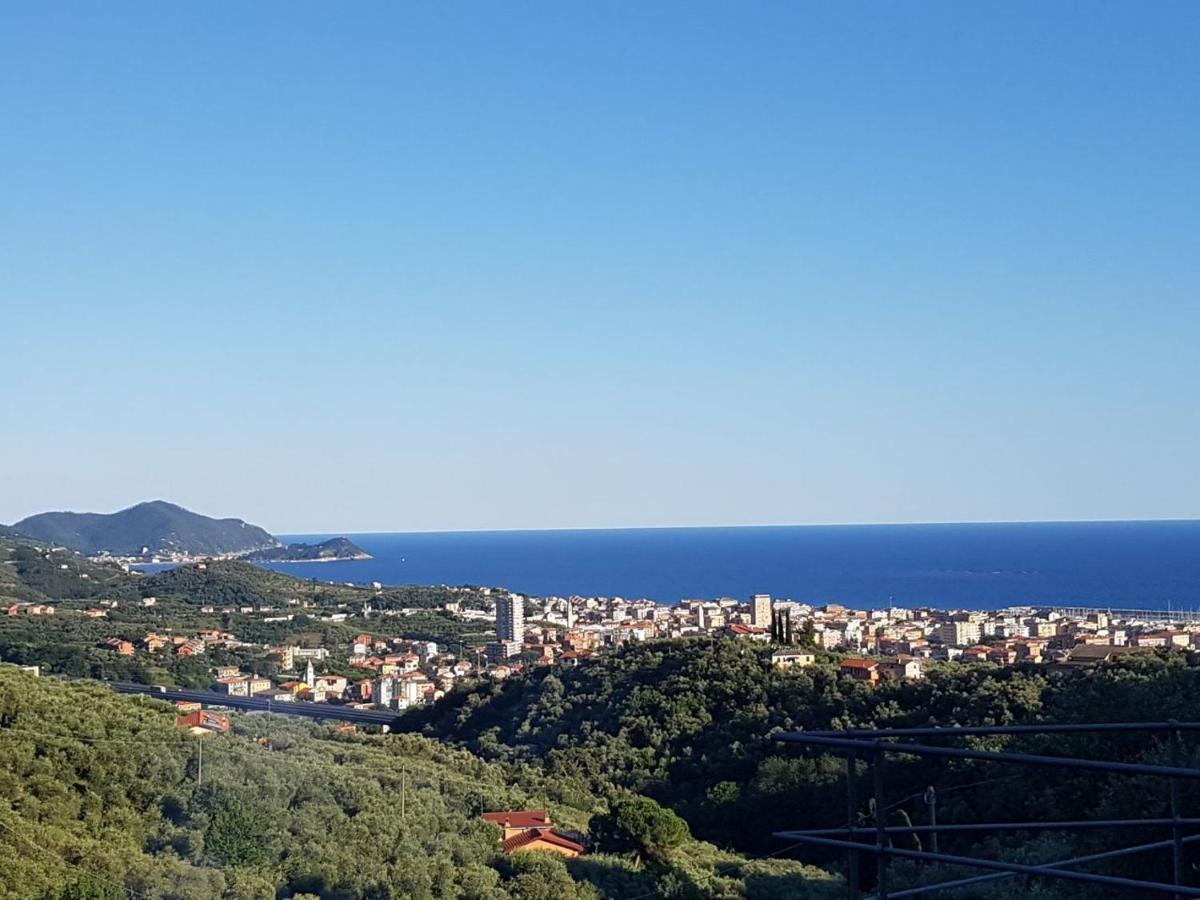 Villa Degli Ulivi К'яварі Екстер'єр фото